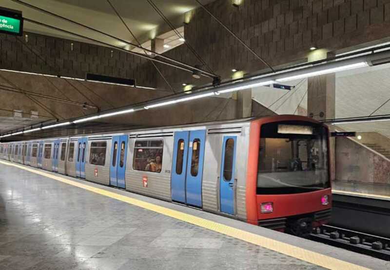 В московском метро безбилетник избил мужчину за замечание