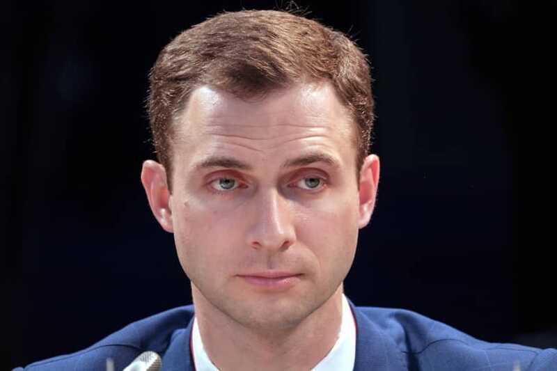 Владимир Кириенко теряет контакт