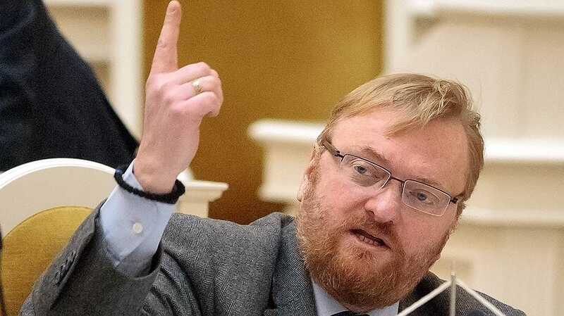 Милонов Депардье в обиду не даст