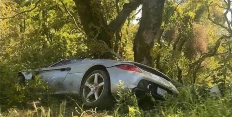 В ДТП разбили культовый суперкар Porsche за 1,5 миллиона долларов