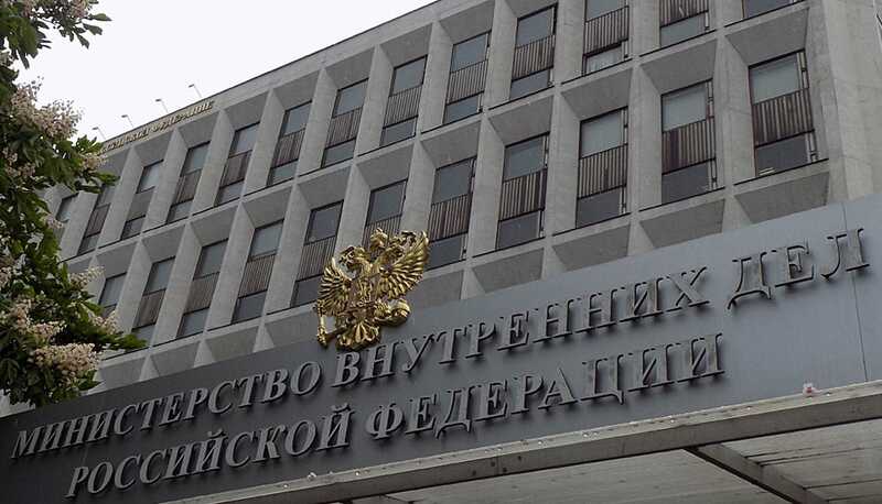 Над посредниками, которые занимаются оформлением мигрантов в России, сгустились тучи