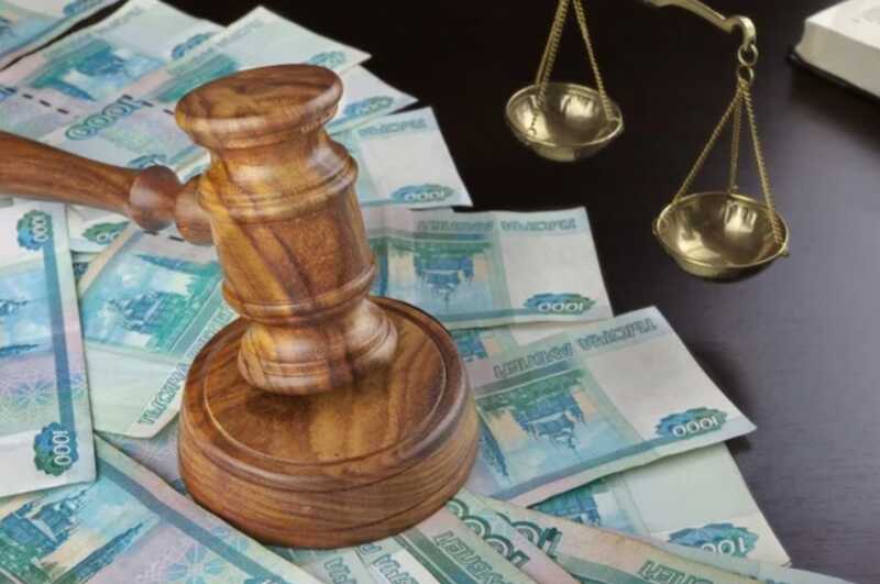 ООО «Комос Групп» выплачивает компенсацию свыше 2,3 миллиона рублей незаконно уволенному работнику