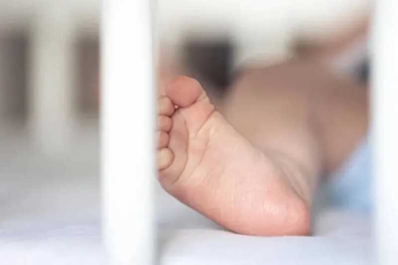 В Италии младенец впал в кому из-за детского питания с вином