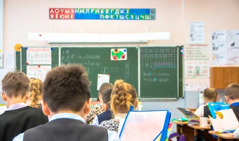 В Дагестане педагог избила школьницу до сотрясения мозга из-за разговора на уроке