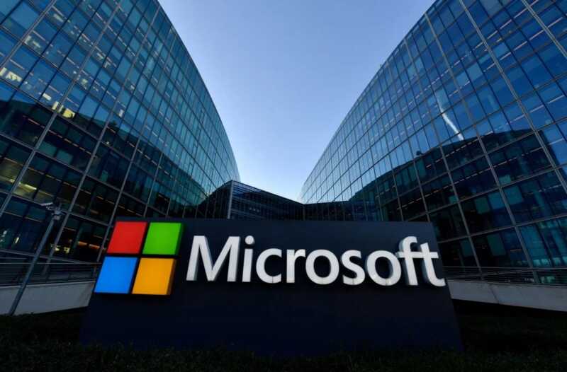 Microsoft   -    Google  OpenAI