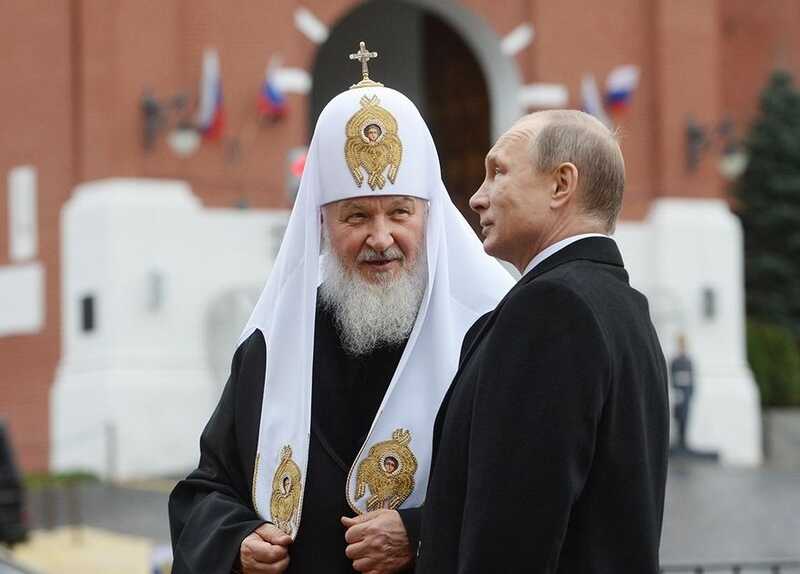 Патриарх Кирилл пожелал Путину править до конца века