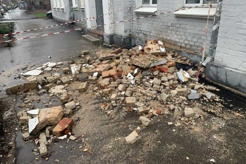 В Саратовской области обрушилось здание сельской администрации