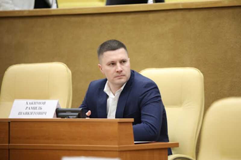 Депутат заксобрания Ульяновской области Рамиль Хакимов был задержан сотрудниками УЭБиПК