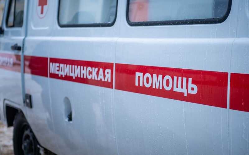 Два российских подростка упали в обморок на церемонии в честь Дня Победы