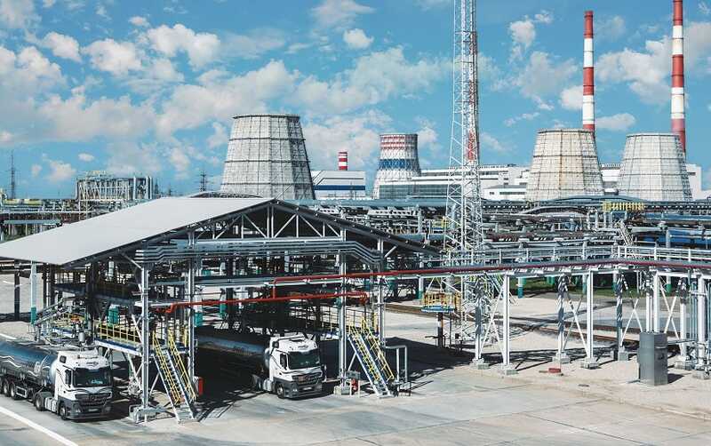 В Башкирии БПЛА атаковал НПЗ «Газпром нефтехим Салават»