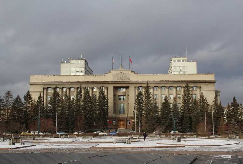 Три заместителя министров покинули правительство Красноярского края