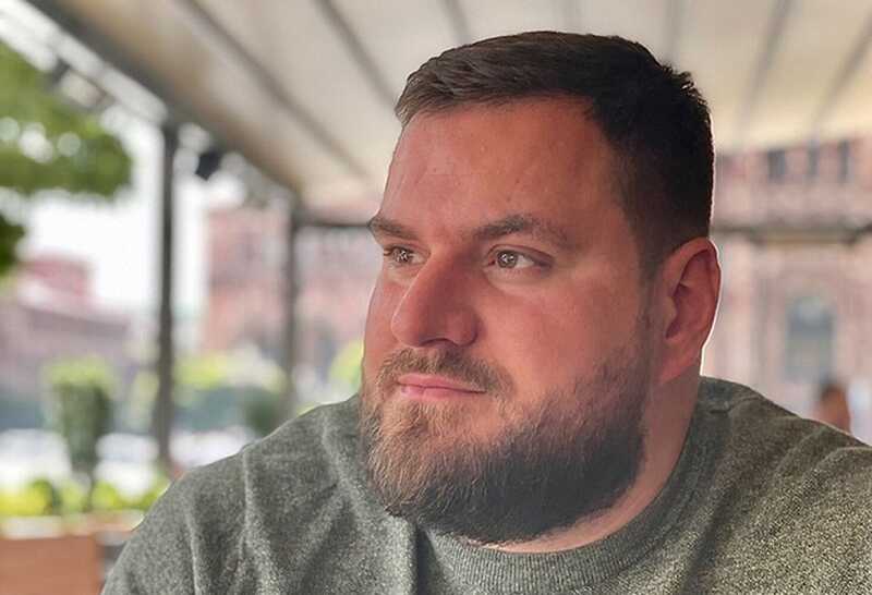 В Ереване задержали пророссийского блогера Мику Бадаляна