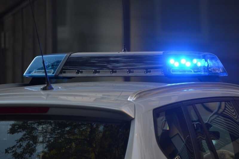 В Баку владелец магазина покончил с собой в торговом центре