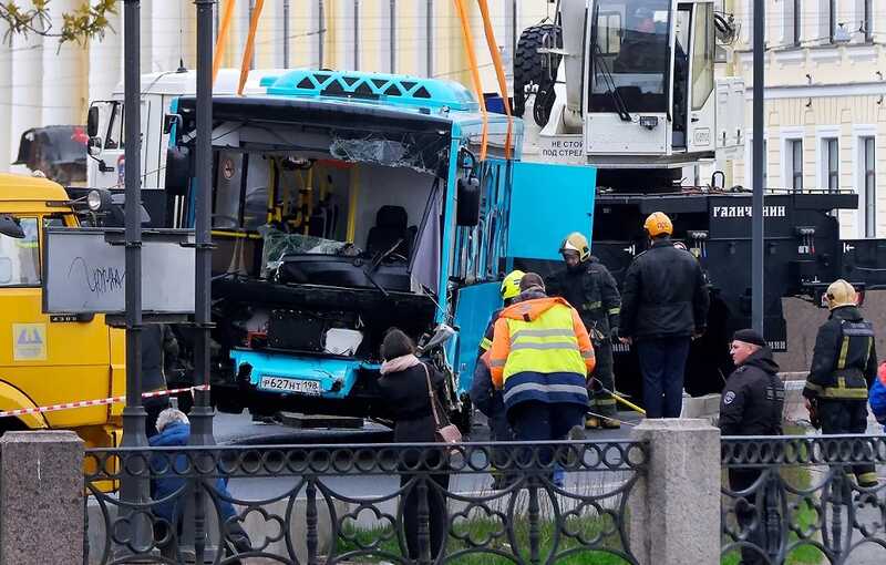 Кто будет нести ответственность за аварию в Санкт-Петербурге