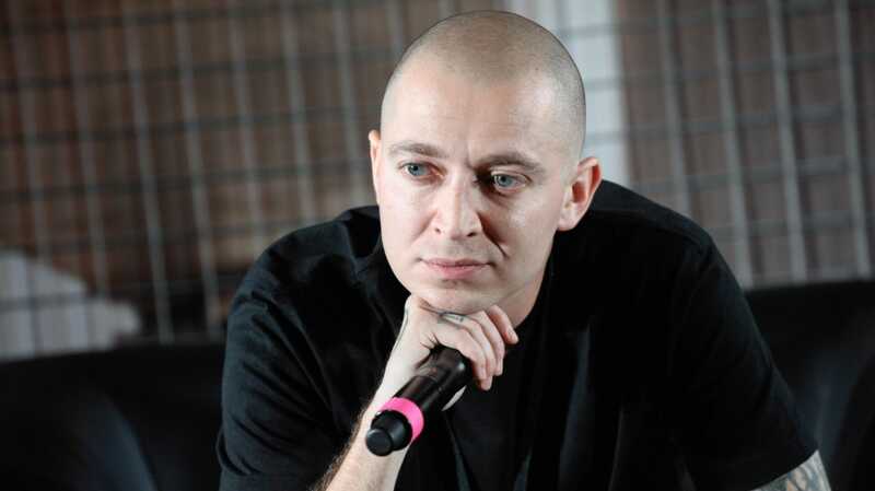Оксимирон выпустил трек со своей розыскной карточкой