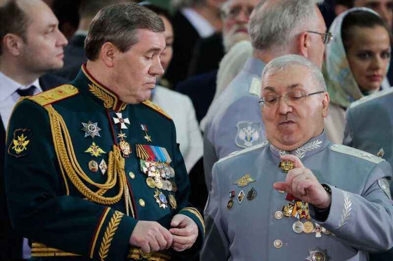 Вслед за Шойгу полетят и генералы