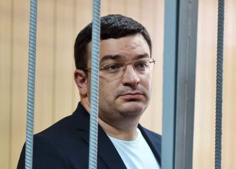Бывший замдекана юрфака МГУ будет преподавать за решеткой