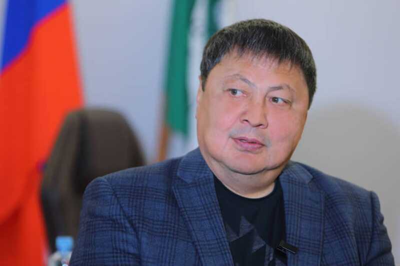 Обвиняется в мошенничестве: на Чингиса Акатаева завели уголовное дело