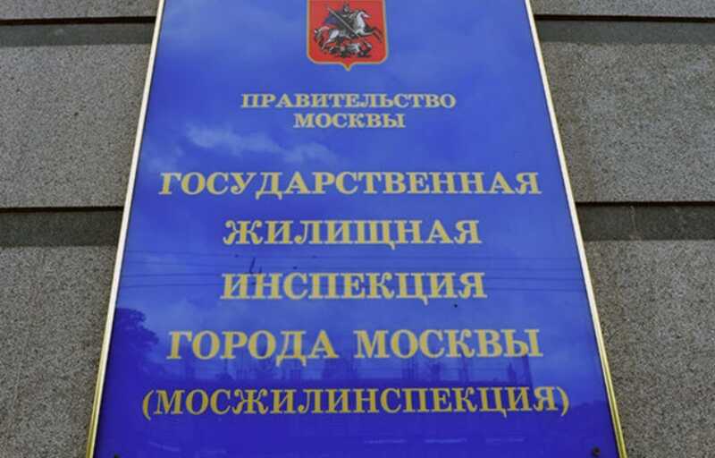 Москвич попытался создать бассейн в квартире, но соседи выступили против