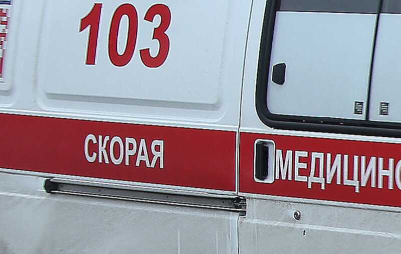 В Сочи ребенок распорол живот и умер на теннисном корте