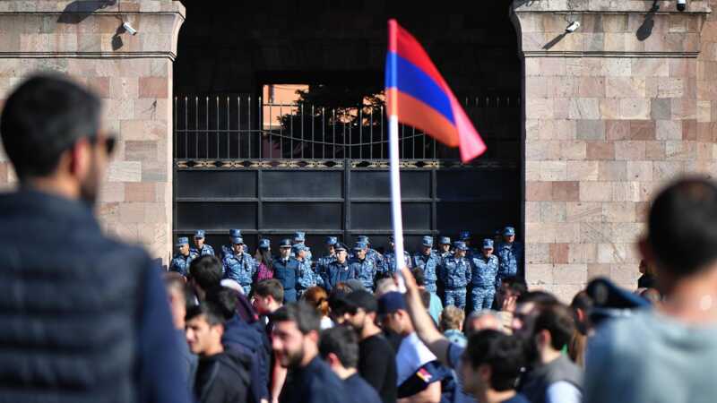 В Ереване тысячи людей собрались на новую акцию протеста против Пашиняна