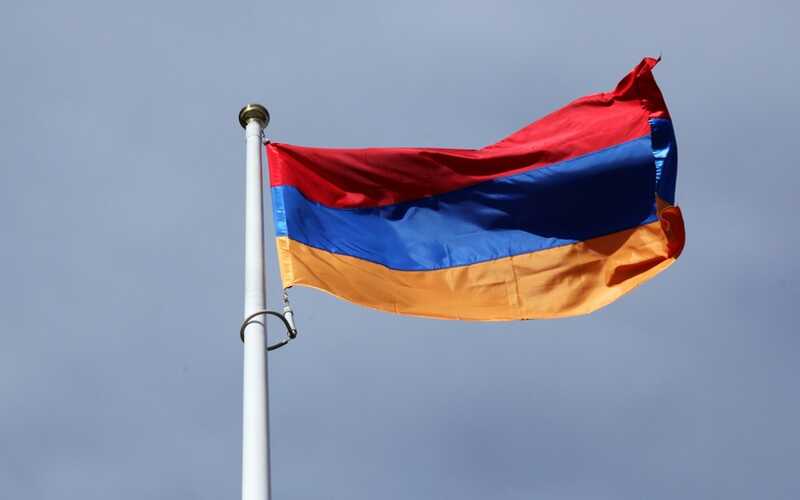 На протестах в Армении начались массовые задержания и столкновения с силовиками