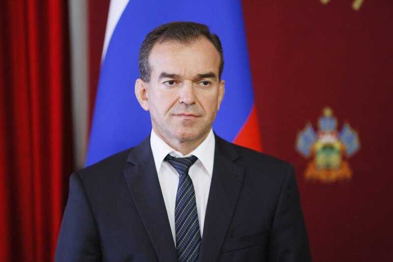 Кондратьев готовит «пути отхода» для Власова?