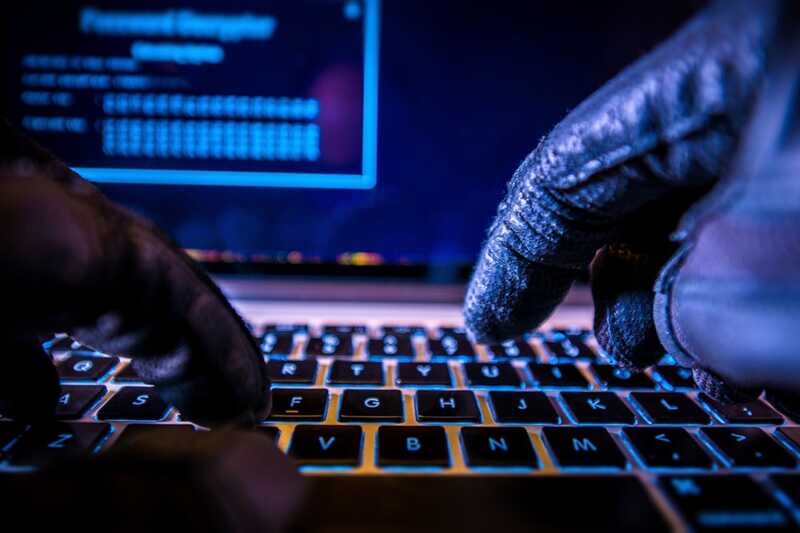 Крупная IT-компания в Петербурге подверглась кибератаке, клиенты остались без доступа к данным