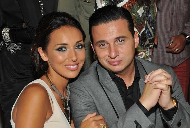 Ян Абрамов больше 10 лет изменял Алсу, певица подала на развод