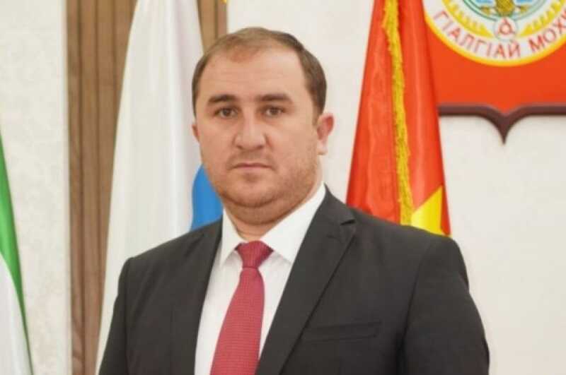 Бывший мэр Магаса объявлен в федеральный розыск