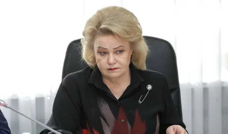 Скандал с раздеванием школьниц перед ЕГЭ в Воронеже дошел до Госдумы
