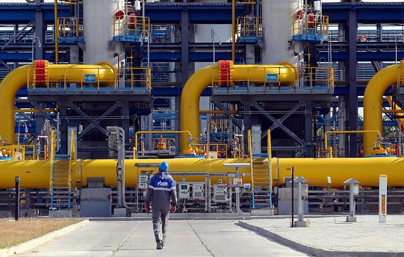 Акции "Газпрома" рухнули до минимума 2017 года
