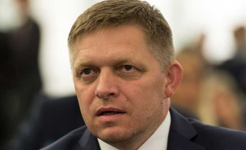 Фицо, премьер Словакии, переведен на домашнее лечение