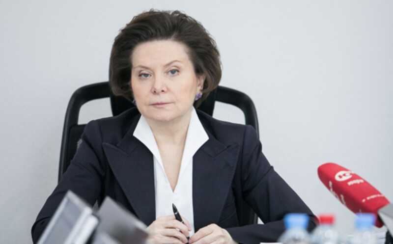 Наталья Комарова пережила все скандалы, кроме слов про "СВО"