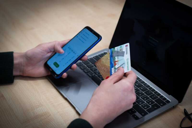 В Пензе мошенники выманили у мужчины 1 миллион рублей под видом инвестиций