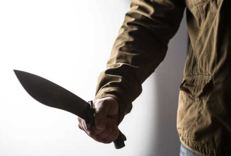 В Балашихе парень атаковал бывшую девушку и её нового молодого человека