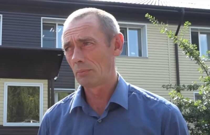 В Калманском суде начался процесс над барнаульским маньяком Виталием Манишиным