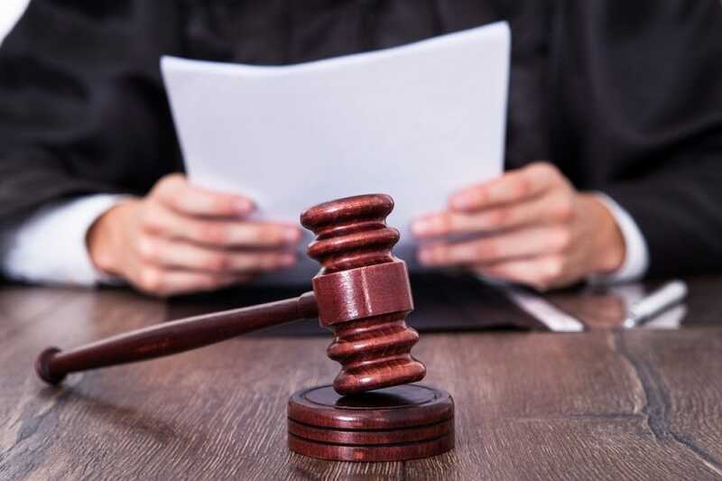 Суд закрыл дело о халатности в отношении курганской экс-чиновницы
