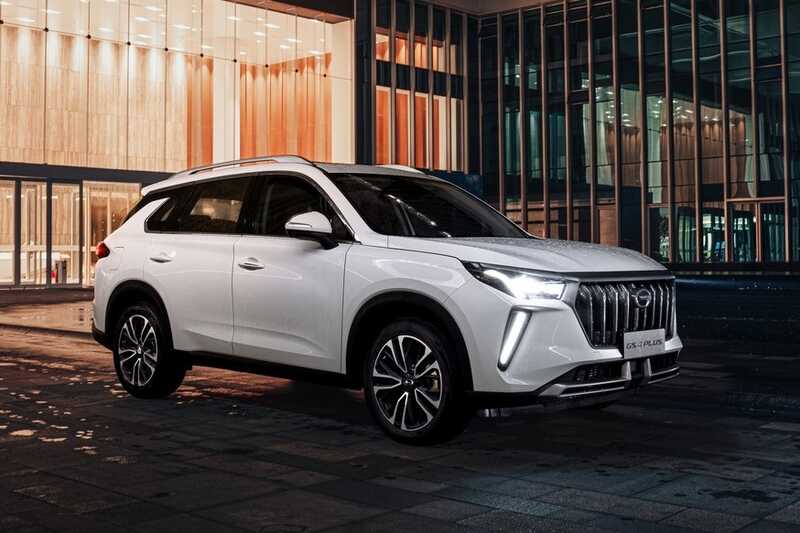 Китайский кроссовер GAC GS5 загорелся в Саратове