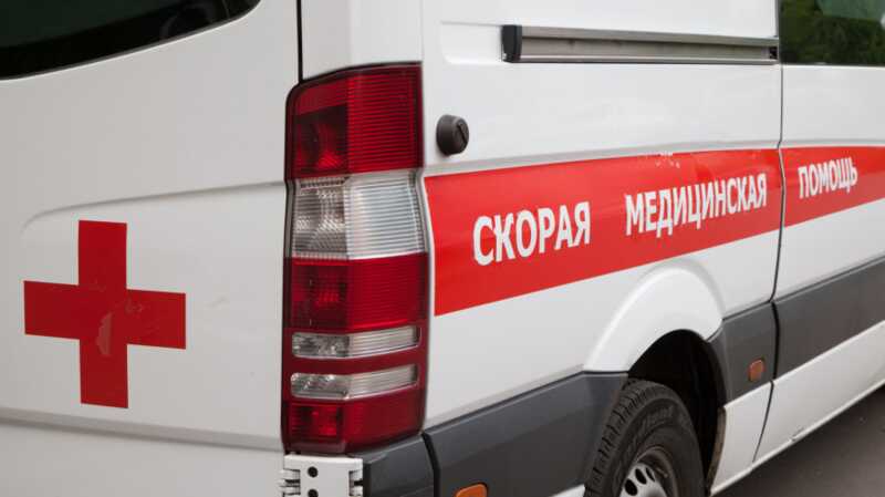 В Ленобласти большегруз наехал на водителя