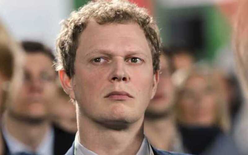 Контрабандист и владелец банка "Славия" Асад Мехдиев: коррумпированные связи и теневое влияние