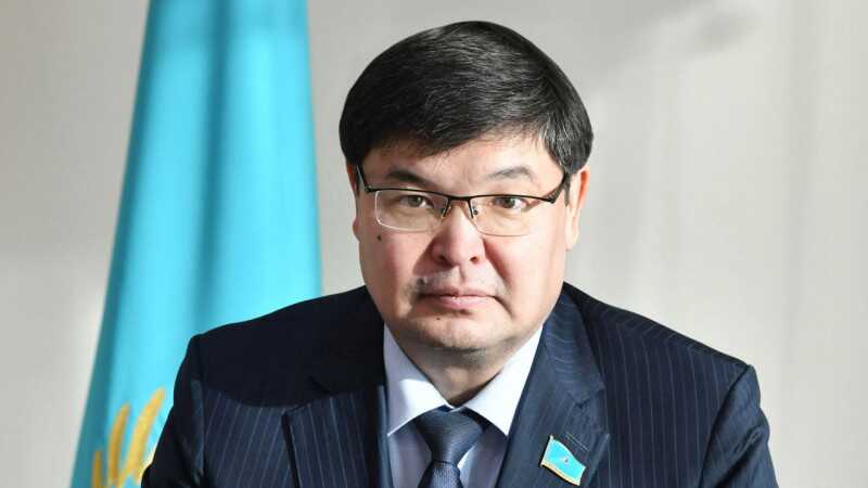 Власти Казахстана заинтересовались доходами местных блогеров