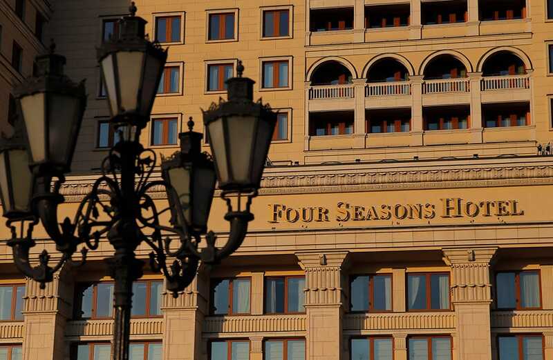 Судебные приставы изъяли московский отель Four Seasons, принадлежавший миллиардеру Хотину, в доход государства