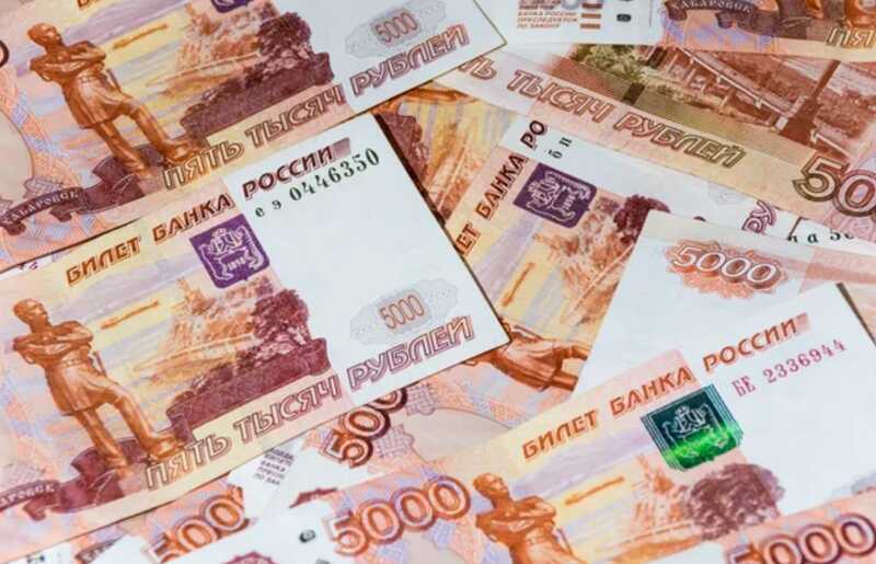 Каменный особняк продают в Иркутске за 750 миллионов рублей