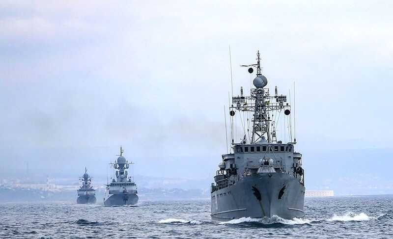 Российские военные корабли прибыли в Кубу
