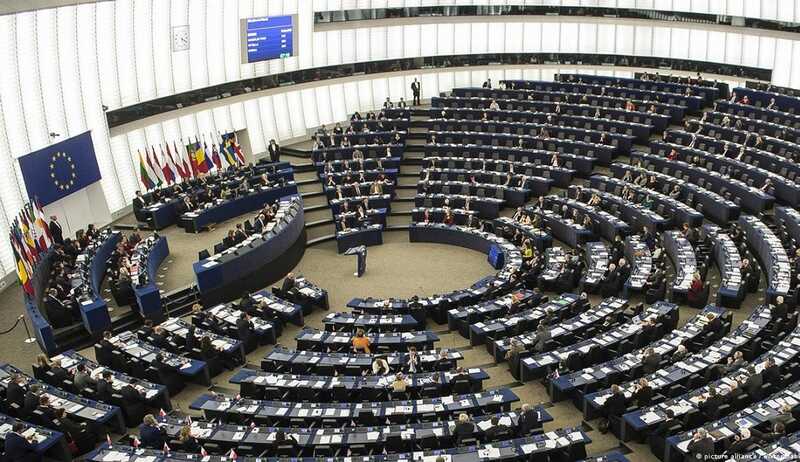 На выборах в Европарламент Германия раскололась по старым линиям ФРГ и ГДР