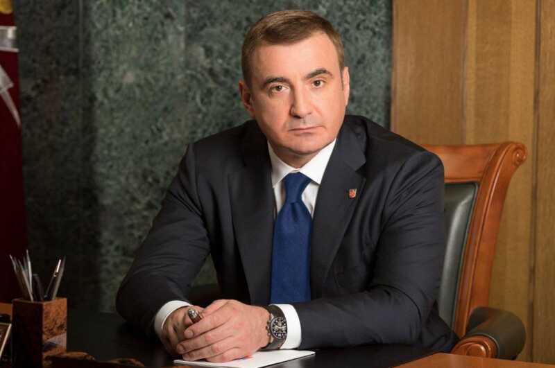 Былое и Дюмин. Семью нового секретаря Госсовета окружают смерть и миллиарды