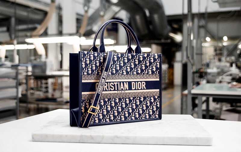 В Милане сумки Dior шьют мигранты-нелегалы