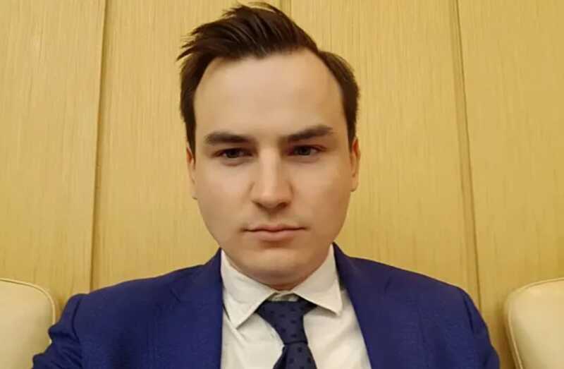 Мошенники воспользовались нападением на главу АНО «Цифровые платформы» Арсения Щельцина