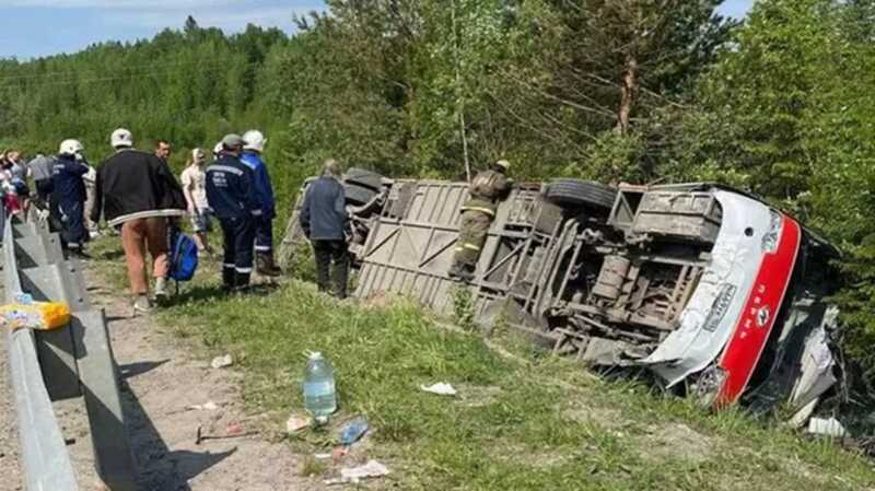 В Пермском крае в ДТП с автобусом пострадали 12 человек
